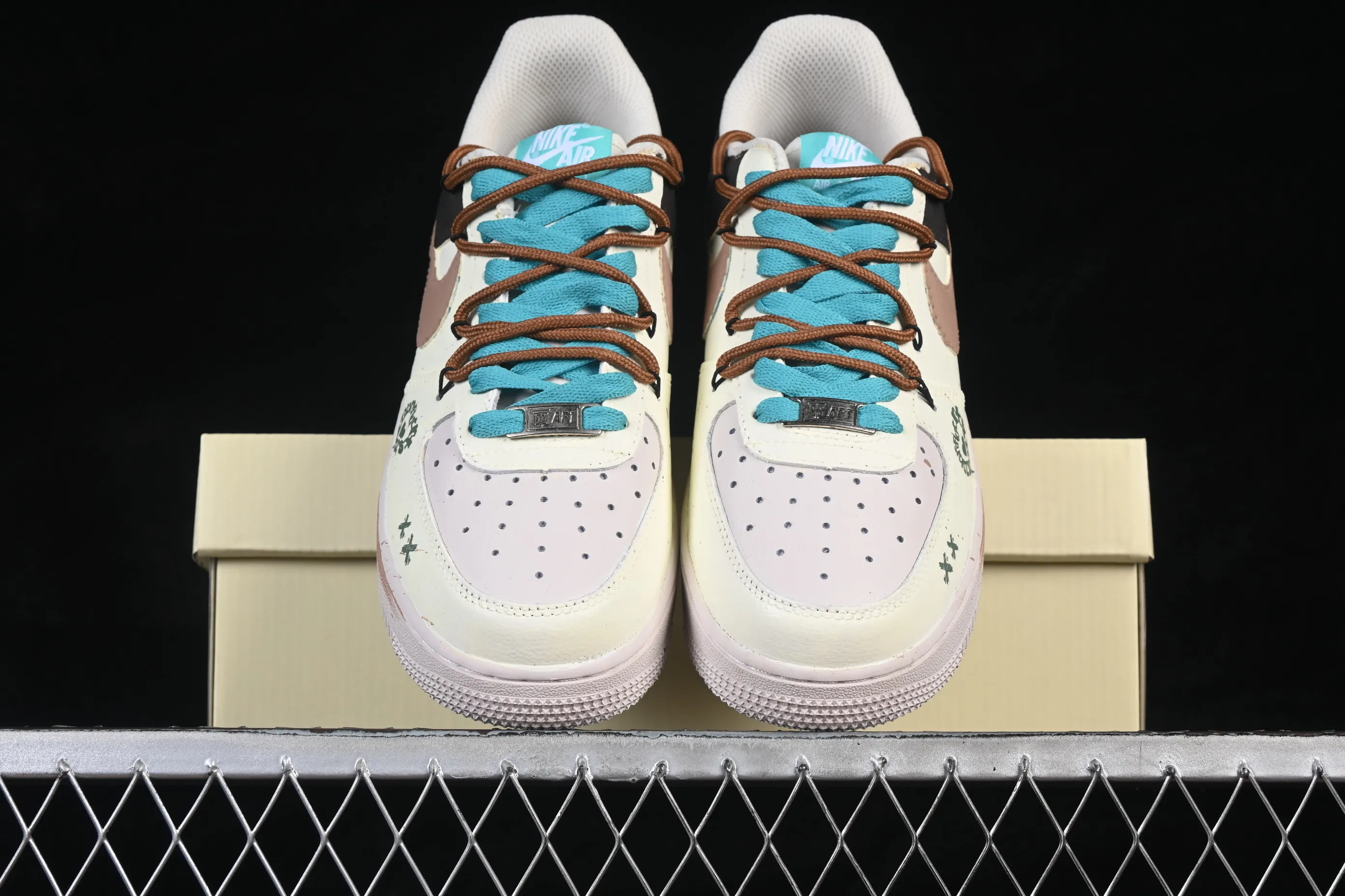 All categories Nk Air Force 1 Air Force series Nk Air Force 1 Low Nike Air Force 1'07 Low "Mint Doodle" Hand-painted graffiti Lime stains Air Force 1 low-top casual sneakers DZ1382-121